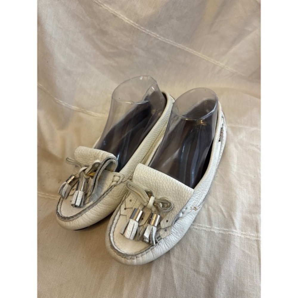 Burberry Womens White Pebbled‎ Leather Tassel Kiltie Driving Loafers